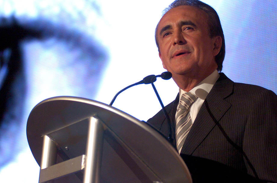 Pedro Ferriz de Con se lanza como candidato independiente a la