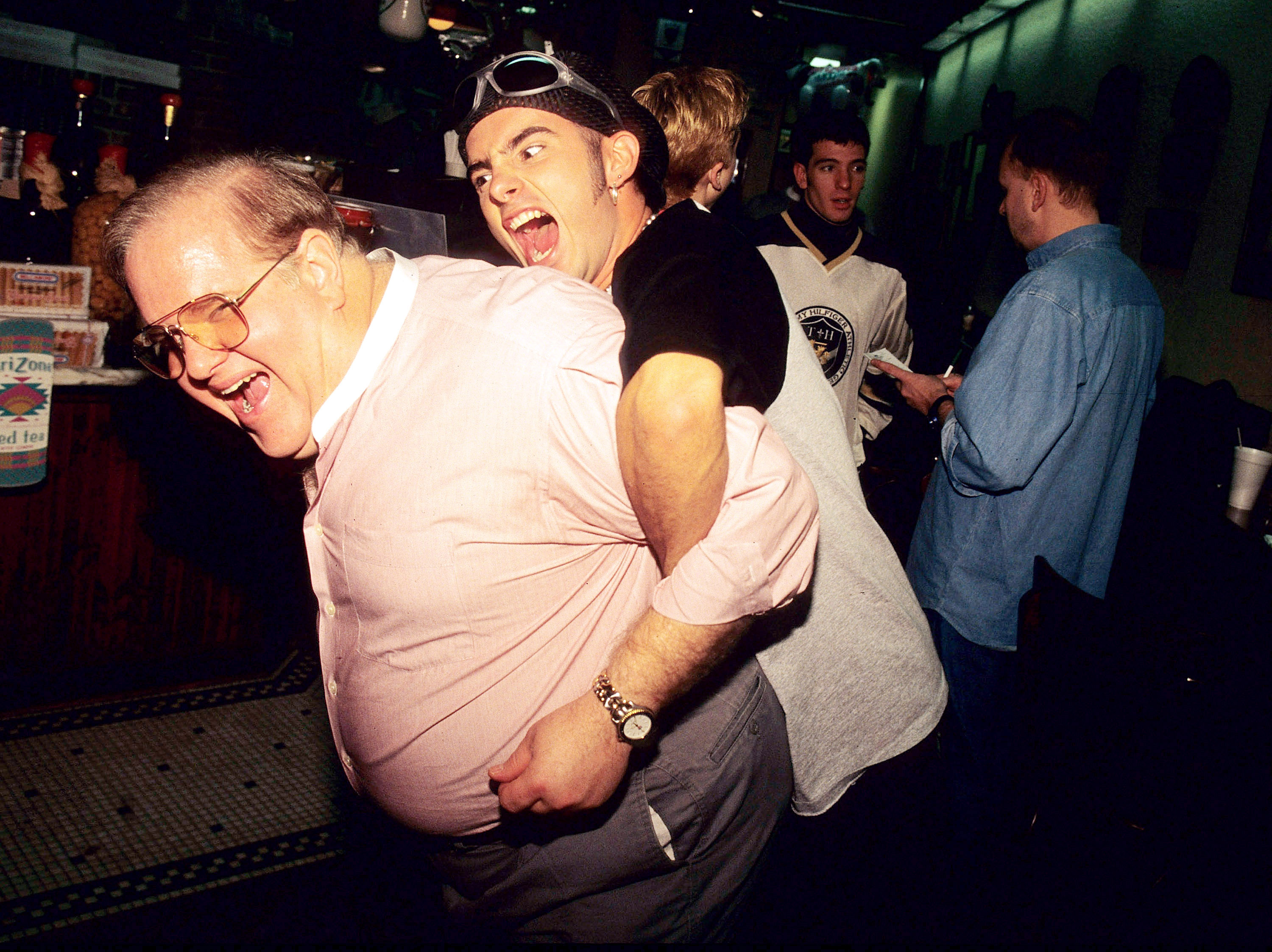 Lou Pearlman con Chris Kirkpatrick de NSYNC en 1996