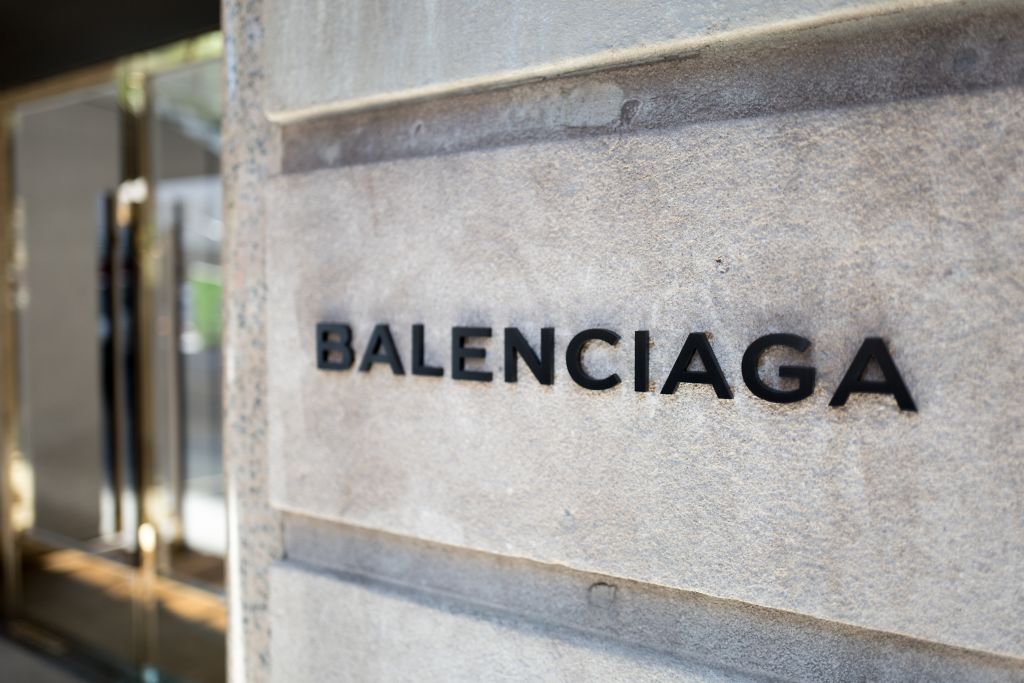 Balenciaga launches a garbage bag for more than 30 thousand pesos and we do not understand anything