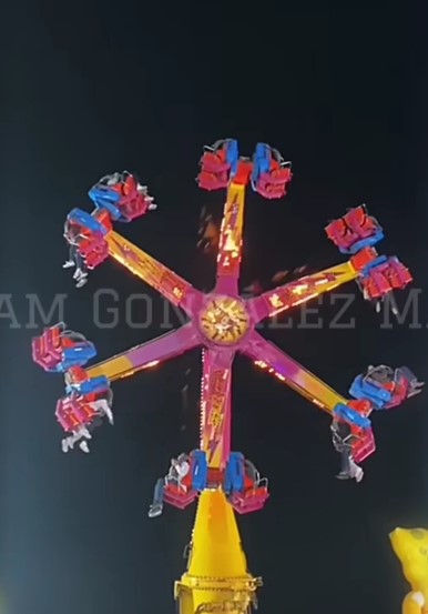 Mechanical game collapsed at the Nógales fair and was recorded on video