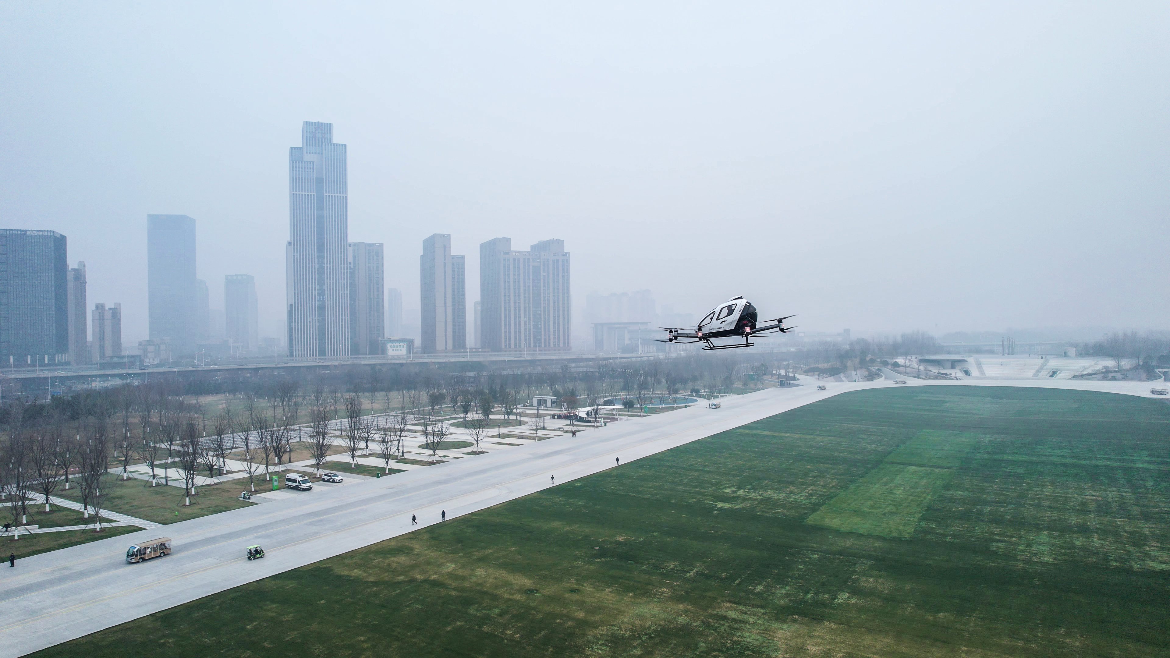 Photos and videos: Flying taxi successfully makes its first commercial flights in China