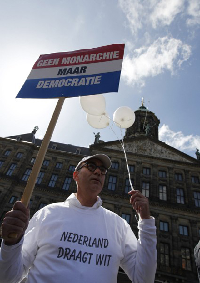 contra la monarquia holandesa