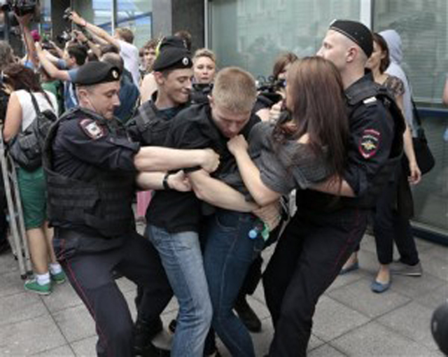protestas-gay-rusia-putin duma propaganda homosexual