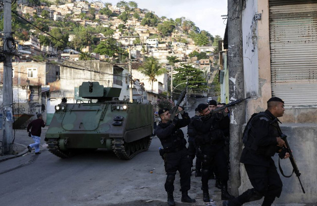 favelas policía