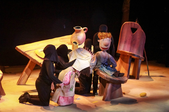 Hansel y Gretel, Teatro de la ciudad 3
