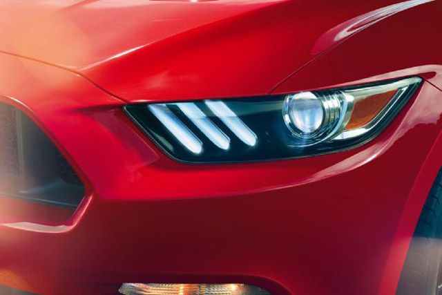 Ford-Mustang-2015-5
