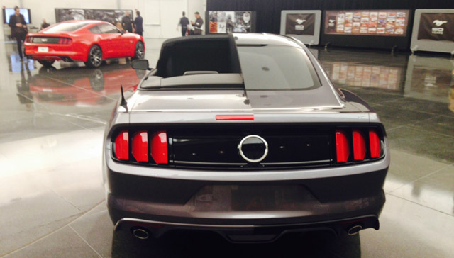 Mustang-2015-8