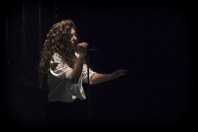 Lorde Auditorio BlackBerry by QueridoPin (10 of 14)