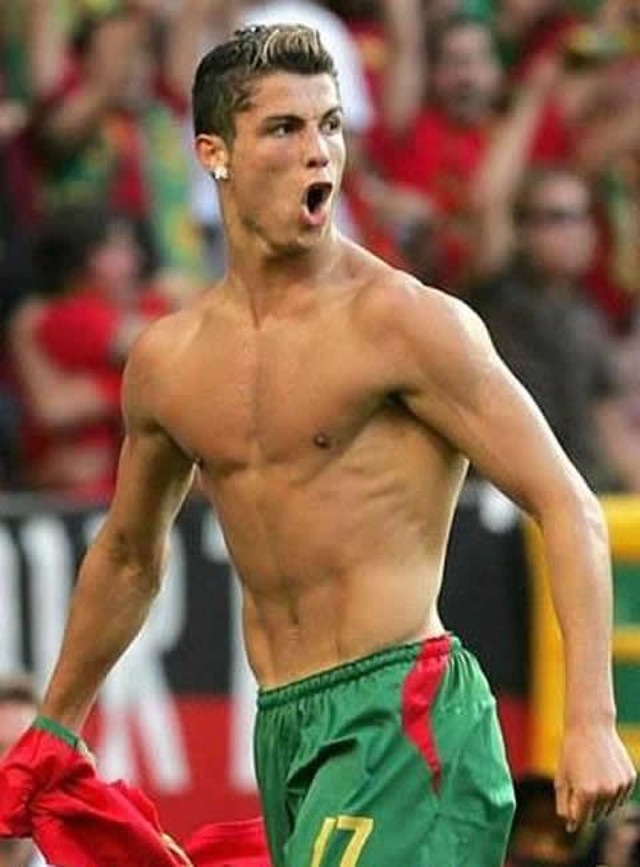 cristiano-ronaldo-euro2004-portugal-shirtless-body-celebrating-goal-picture2