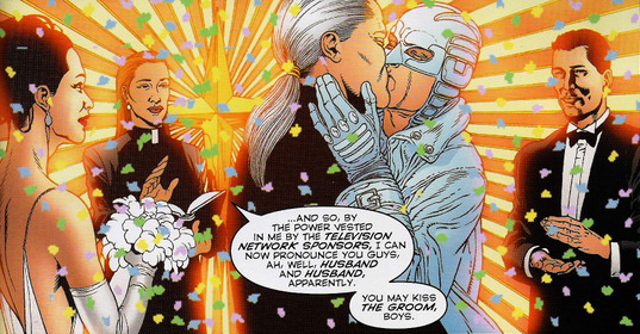 Apollo and Midnighter Kiss_0