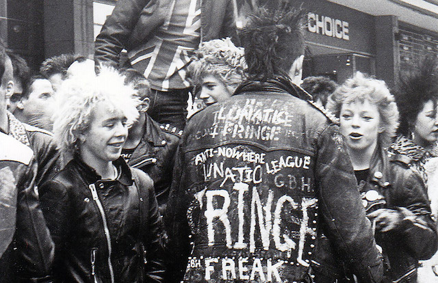 Punks-in-Bristol-1980-7