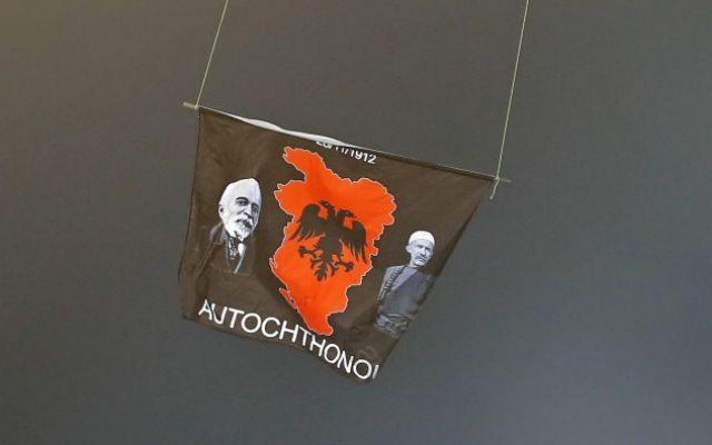 dron bandera albania 2
