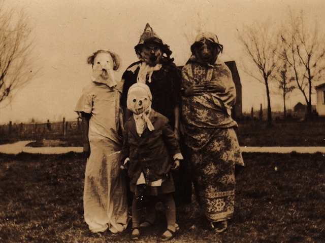 vintage-halloween-costumes2