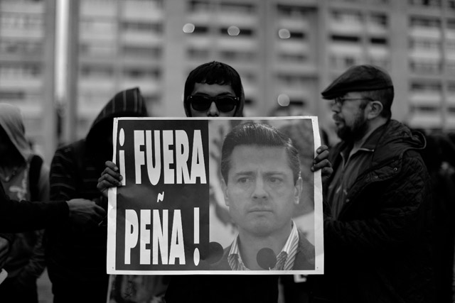 #20NovCDMX-Ayotzinapa-31