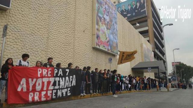 ayotzinapa_televisa