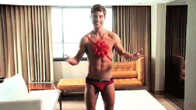best-funny-Christmas-Gifs-wishes-2013-sexy-guy