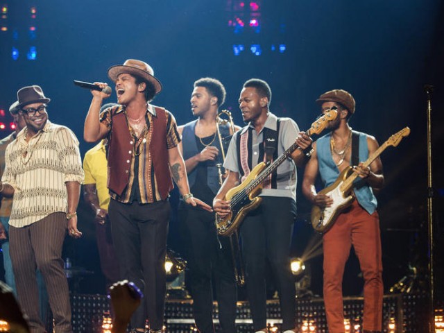Bruno Mars - Moonshine Jungle Tour - Staples Center - Los Angeles, CA