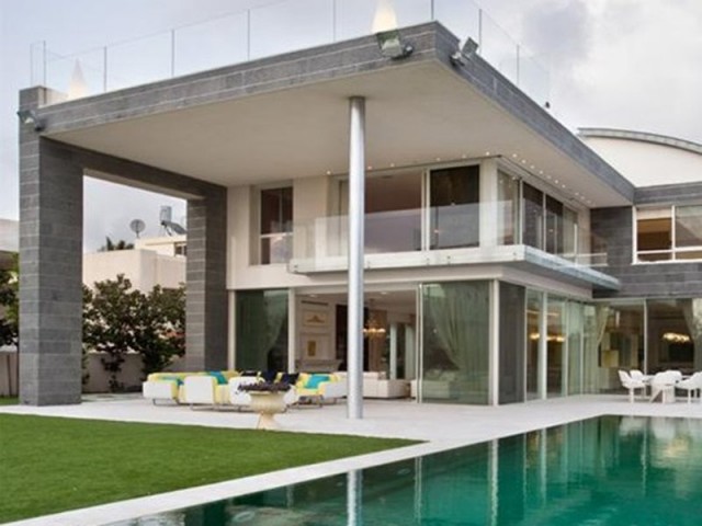 israel-a-luxurious-modern-villa-with-seaside-views-of-the-mediterranean-could-be-yours-for-33-million