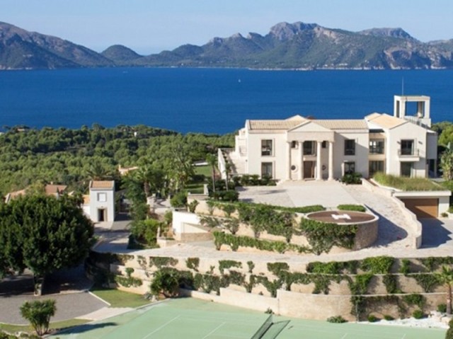 spain-a-59-million-villa-in-mallorca-has-sweeping-bay-views-a-heated-indoor-pool-a-spa-and-a-heliport