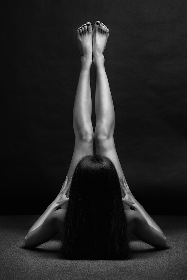 black-and-white-portraits-women-body-bodyscapes-anton-belovodchenko-181