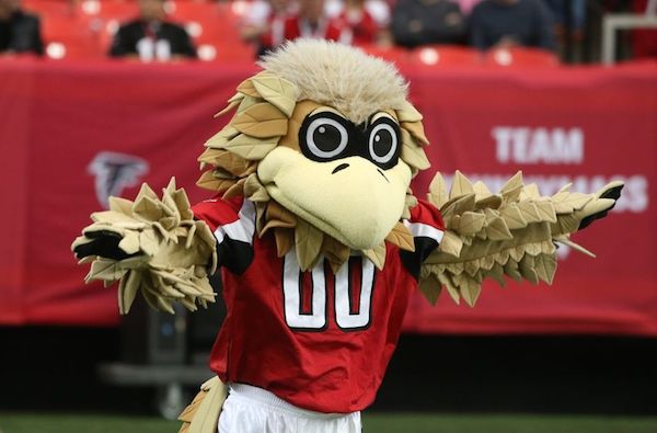 freddie-falcons-Mascotas-NFL-AtlantaFalcons