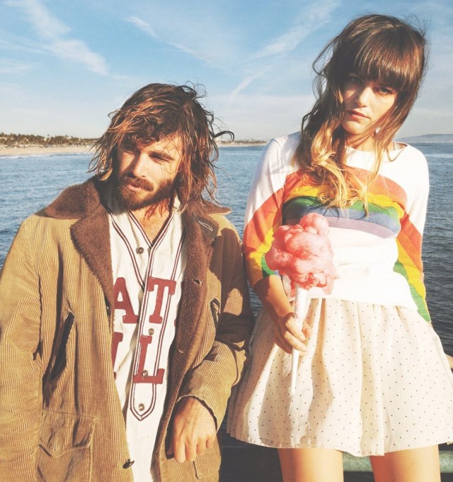 Angus & Julia Stone "A Heartbreak"