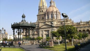 ¡Así luce la Catedral de Guadalajara!