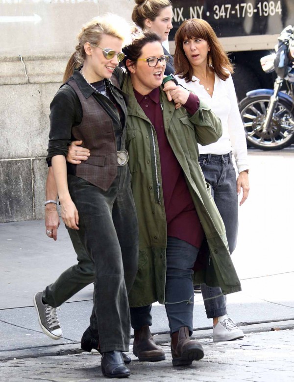 Stars On The Set Of The New "Ghostbusters" Movie