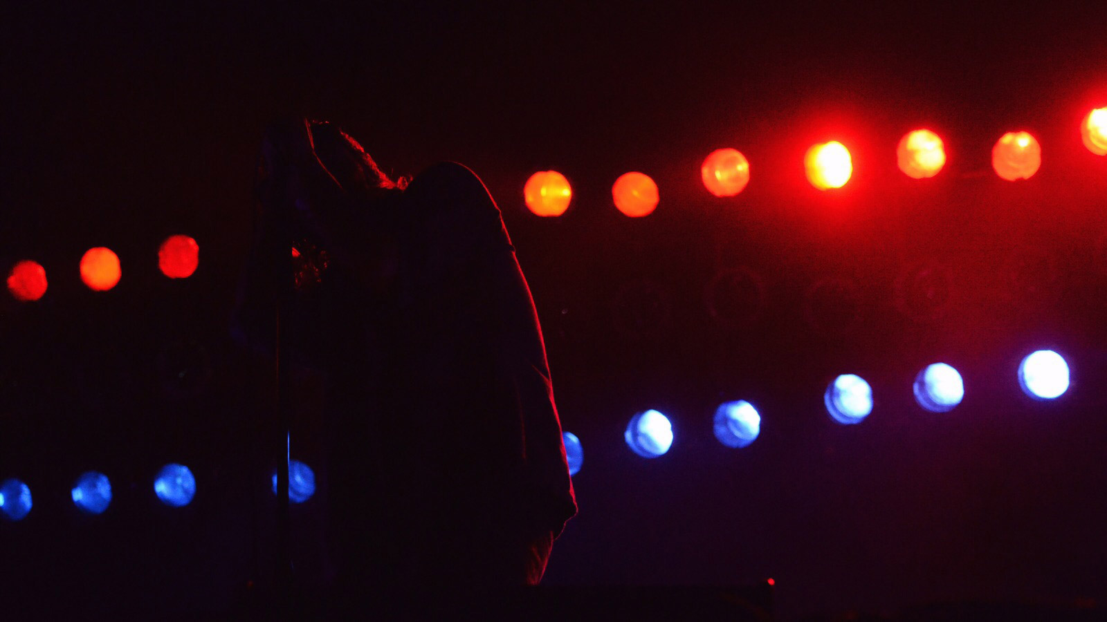 The-Strokes-Mexico-Monterrey-Live-Out-Festival-2015-15