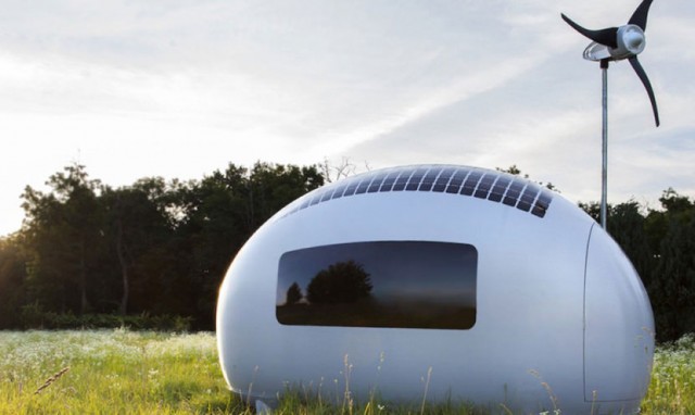 EcoCapsule-a-pod-that-lets-you-live-off-the-grid11-830x496