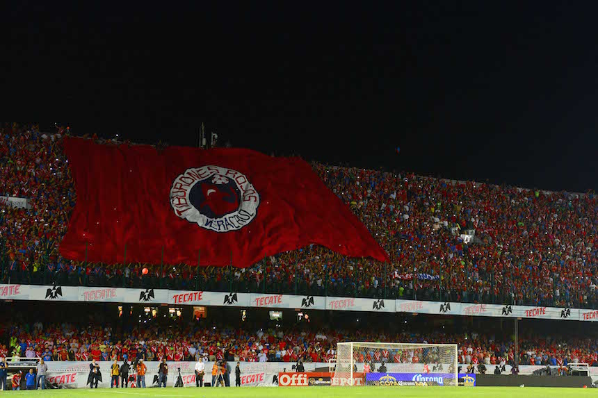 Action photo during the match Veracruz vs Necaxa, Final Corona MX Cup, Clausura 2016, at Luis Pirata Fuente Stadium. --- Foto de accion durante el partido Veracruz vs Necaxa Partido correspondiente a la Gran Final de la Copa Corona MX del Torneo Clausura 2016, en el estadio Luis Pirata Fuente, en la foto: Fans --- 13/04/2016/MEXSPORT/Adrian Macias.