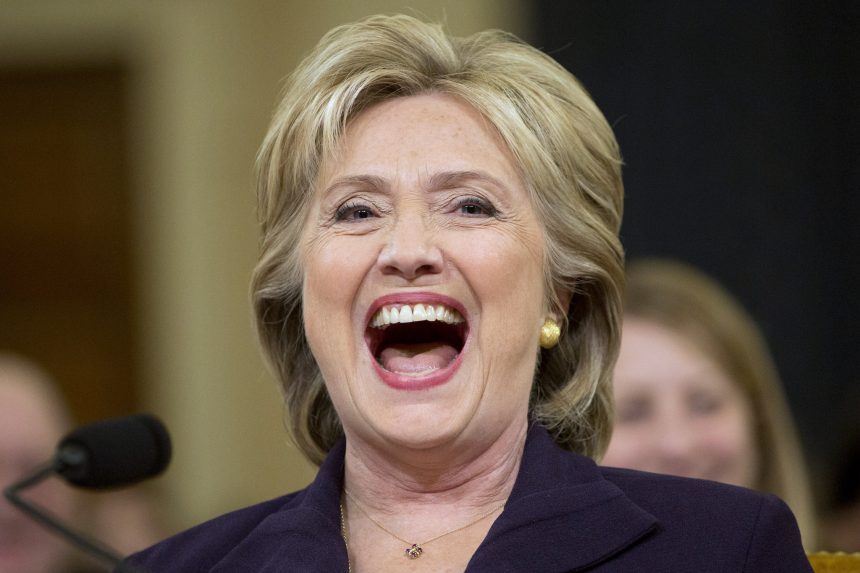 Y después de mucho esperar, Hillary Clinton terminó rechazando la invitación de EPN