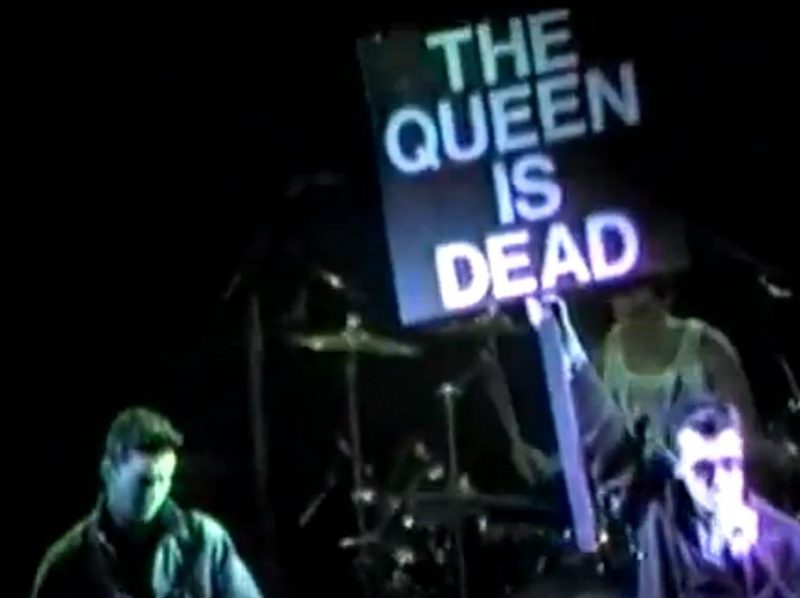 queen-is-dead
