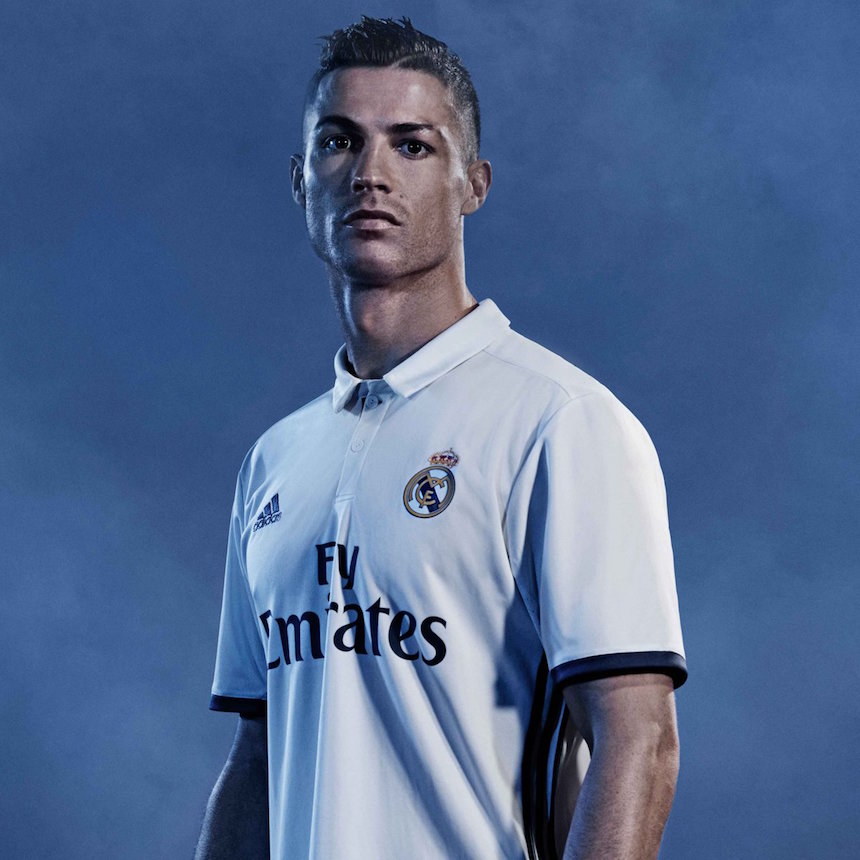 Vadear Beber agua Valiente Real Madrid presentó sus uniformes para la campaña 2016-17 - Sopitas.com