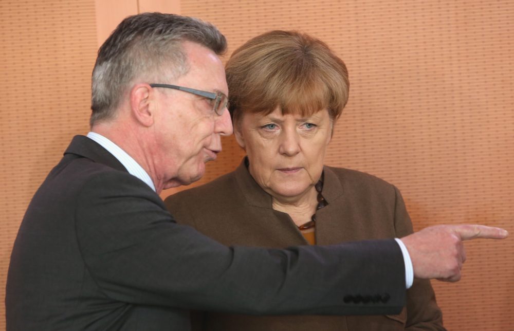 El ministro del interior y la canciller alemanes
