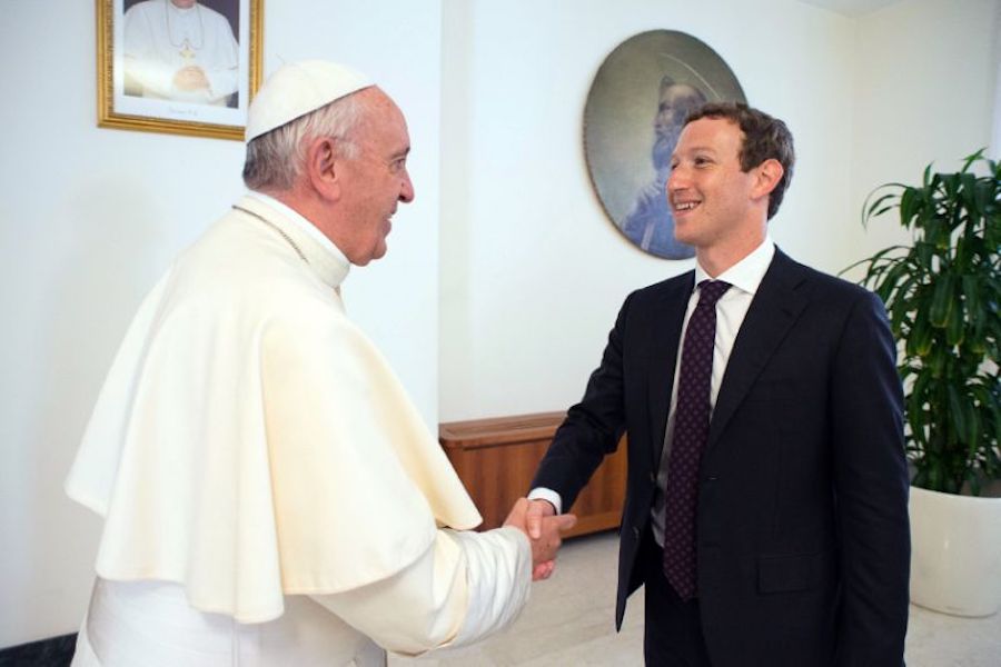 Papa Francisco y Mark Zuckerberg.