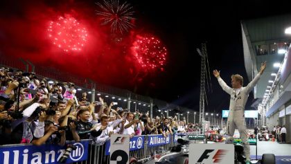 Rosberg, nuevo líder en la F1 luego de ganar en Singapur