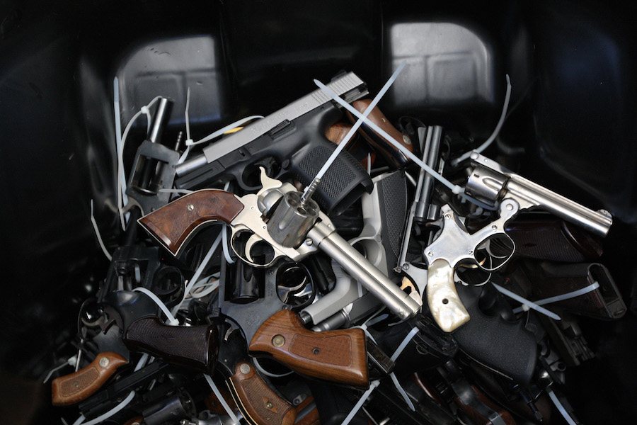 6 de cada 10 mexicanos están en contra de que se permita tener armas en casa