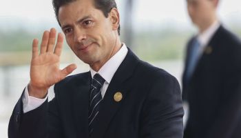 Enrique Peña Nieto recibe galardón por 'buen estadista'viajará a Israel al funeral del expresidente Shimon Peres