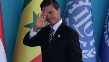 Usuarios de redes sociales piden la salida de Peña Nieto tras la renuncia de Luis Videgaray