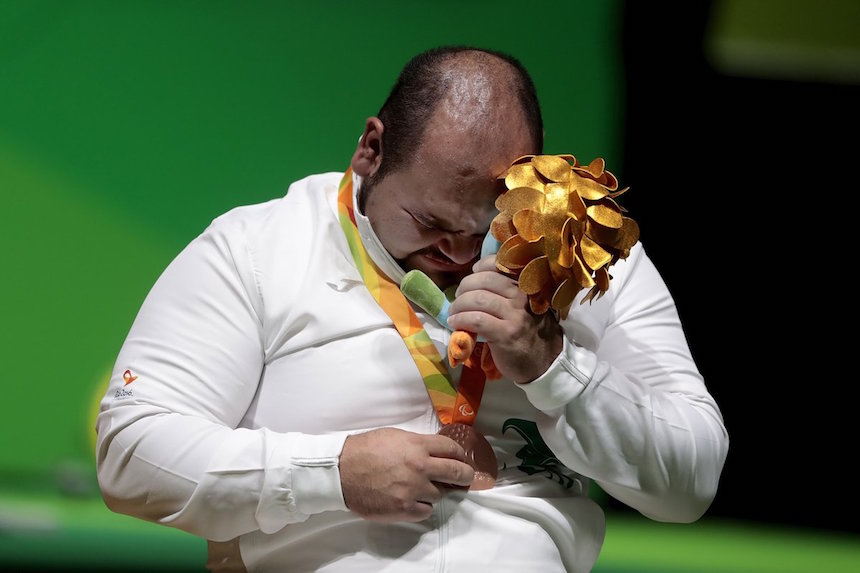 José Castillo con su medalla en Río 2016