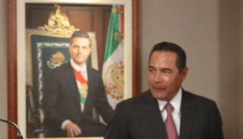 Luis Miranda, el nuevo Secretario de Desarrollo Social, es socio de los clubes de golf más lujosos del Estado de México