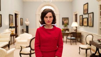 Chequen el trailer de Jackie con Natalie Portman