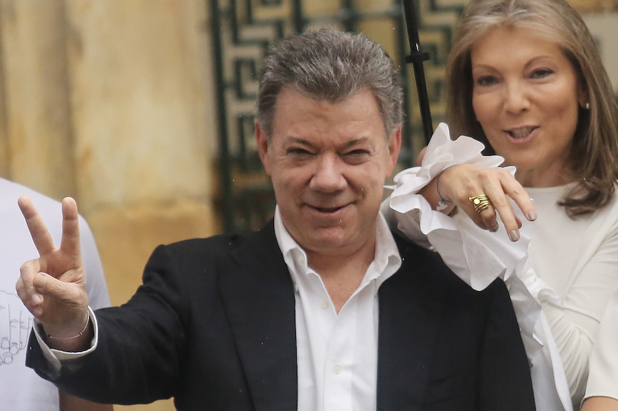 Juan Manuel Santos, presidente de Colombia, busca un pacto para salvar acuerdo de paz en su país
