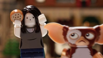 Marceline persigue a Gizmo