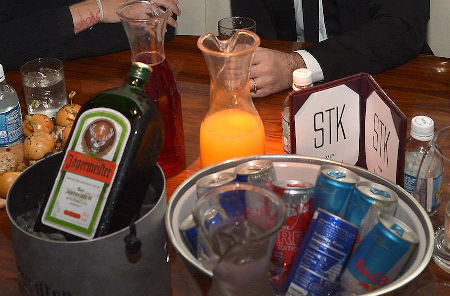 La Profeco y Cofepris han prohibido que se vendan bebidas alcohólicas con energizante por el riesgo de salud que representa
