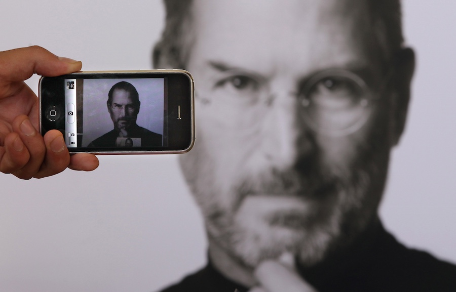 Foto de Steve Jobs con iPhone