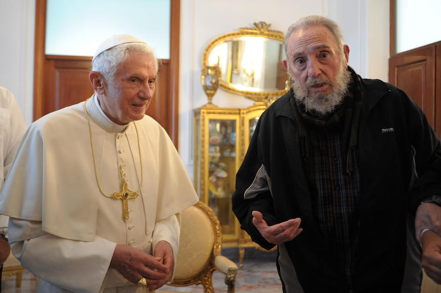 HAVANA, CUBA - MARCH 29: Pope Benedict XVI meets with former Cuban President Fidel Castro (R) at the Vatican embassy on March 29, 2012 in Havana, Cuba. The Pope is finishing up his first trip to Cuba, fourteen years after Pope John Paul II visited the communist country. (Photo by L'Osservatore Romano Vatican-Pool/Getty Images)