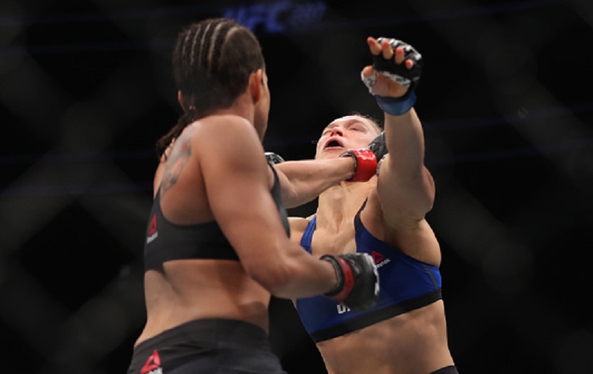 UFC 207: Nunes v Rousey