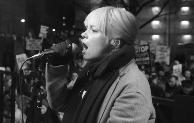 Lily Allen hace un cover a Rufus Wainwright